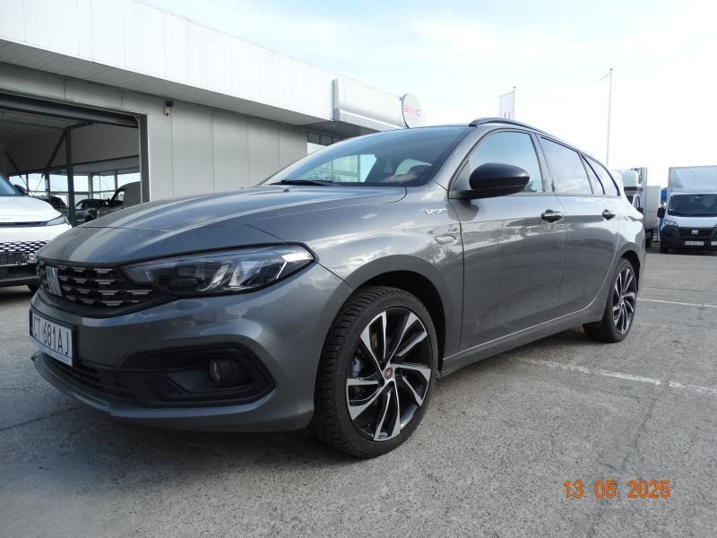 FIAT TIPO KOMBI - מכונית: תמונה 3 FIAT TIPO KOMBI - מכונית: תמונה 3