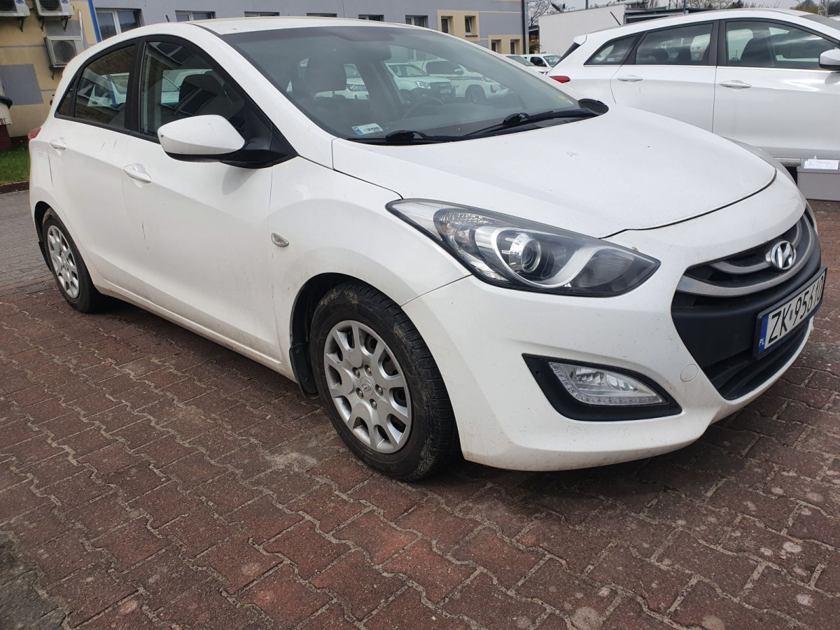 HYUNDAI I30 HATCHBACK - האצ'בק: תמונה 1 HYUNDAI I30 HATCHBACK - האצ'בק: תמונה 1