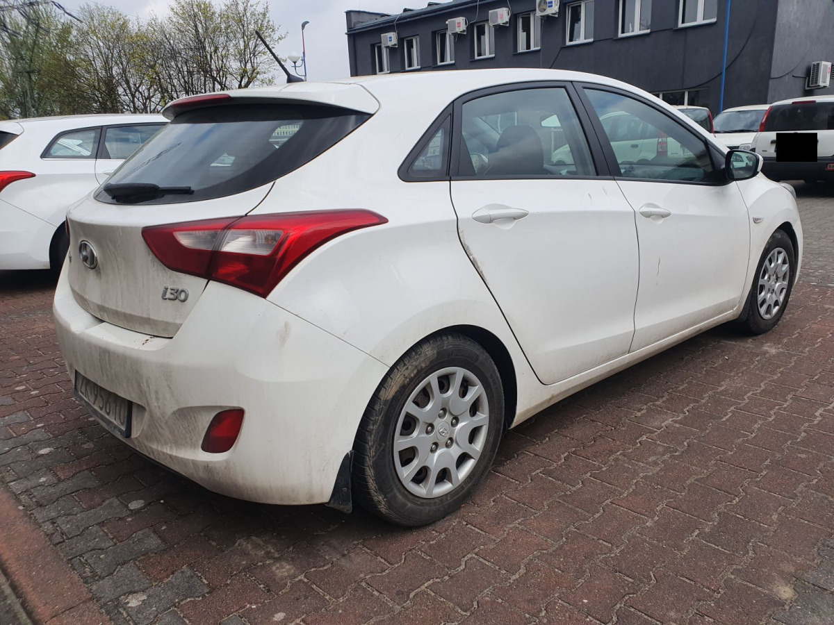 HYUNDAI I30 HATCHBACK - האצ'בק: תמונה 4 HYUNDAI I30 HATCHBACK - האצ'בק: תמונה 4