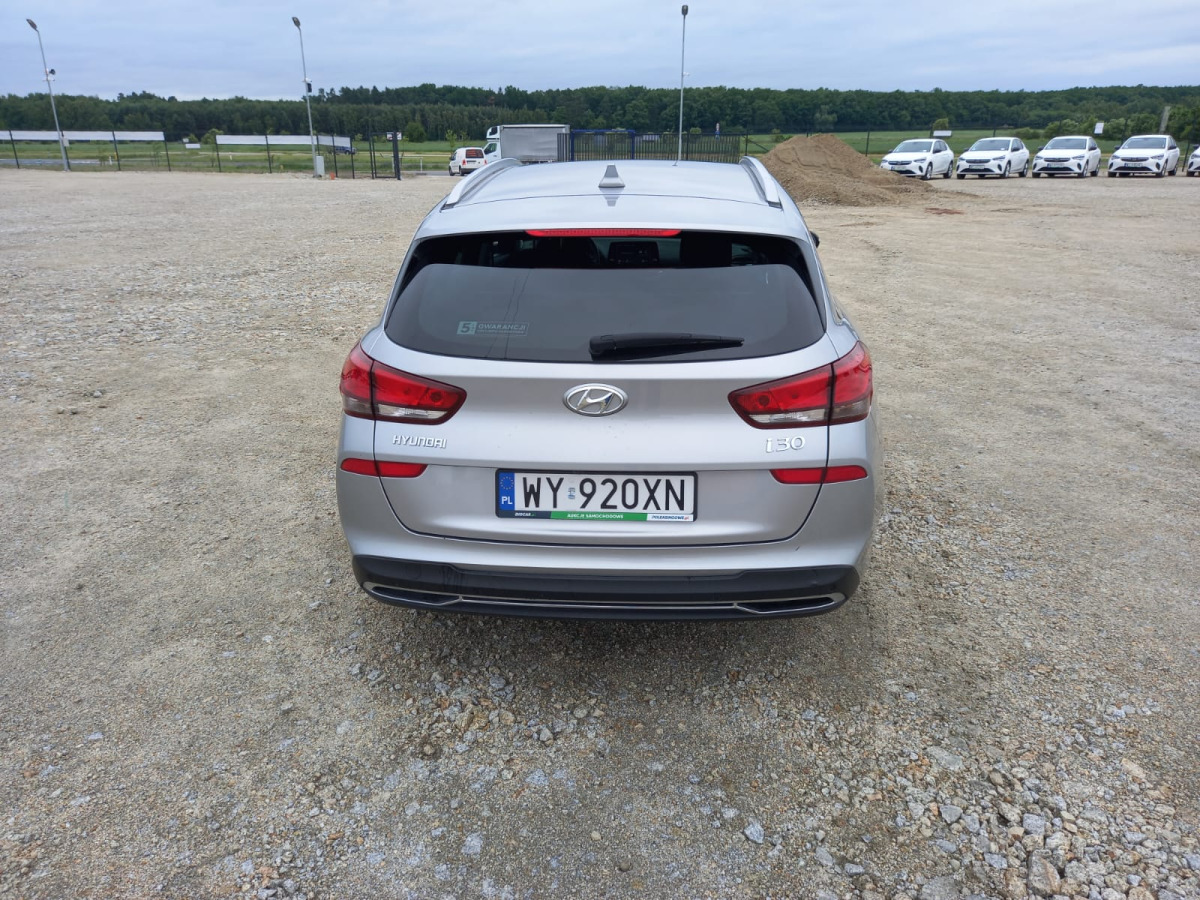 HYUNDAI I30 KOMBI - מכונית: תמונה 5 HYUNDAI I30 KOMBI - מכונית: תמונה 5