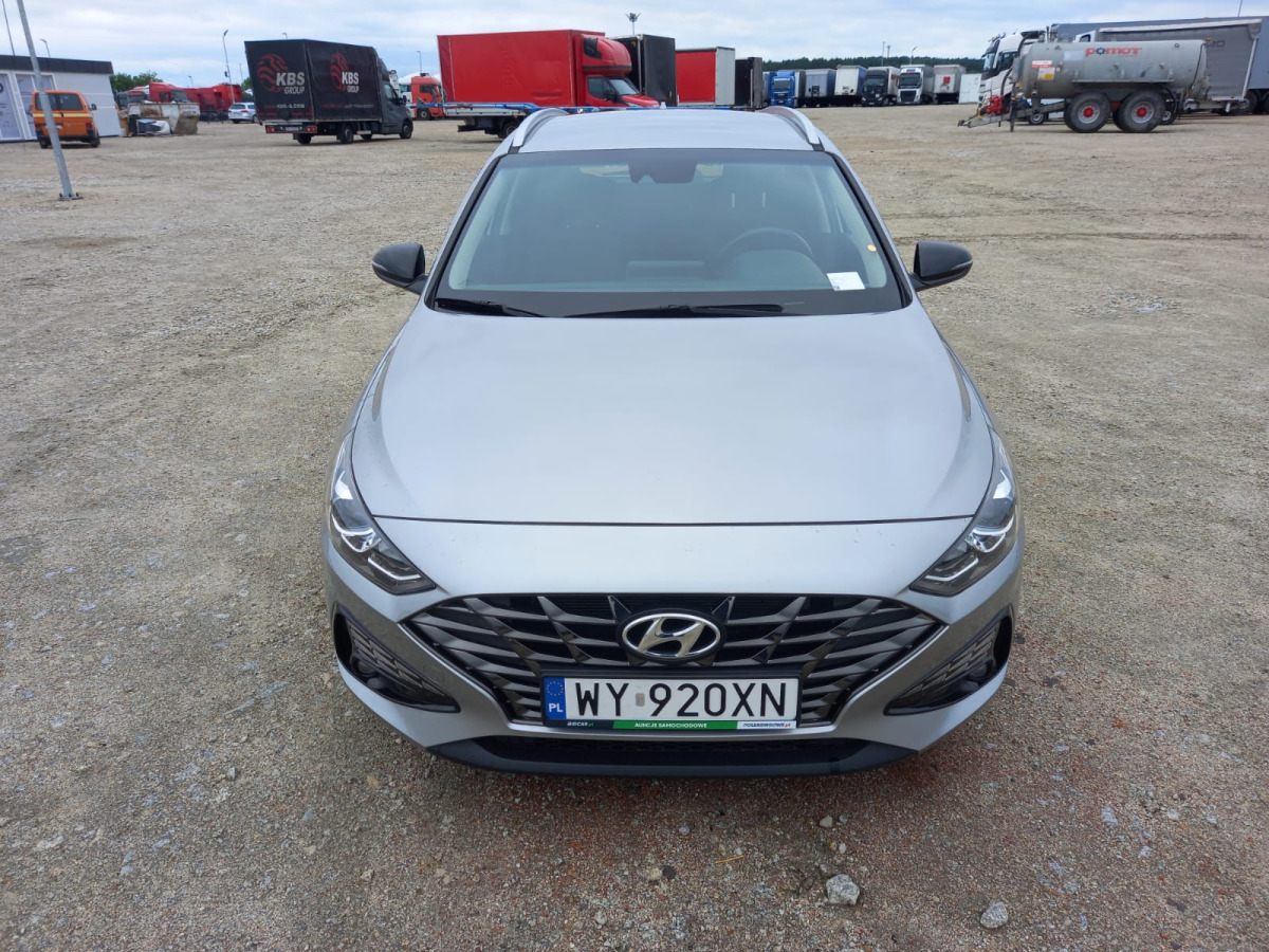 HYUNDAI I30 KOMBI - מכונית: תמונה 2 HYUNDAI I30 KOMBI - מכונית: תמונה 2