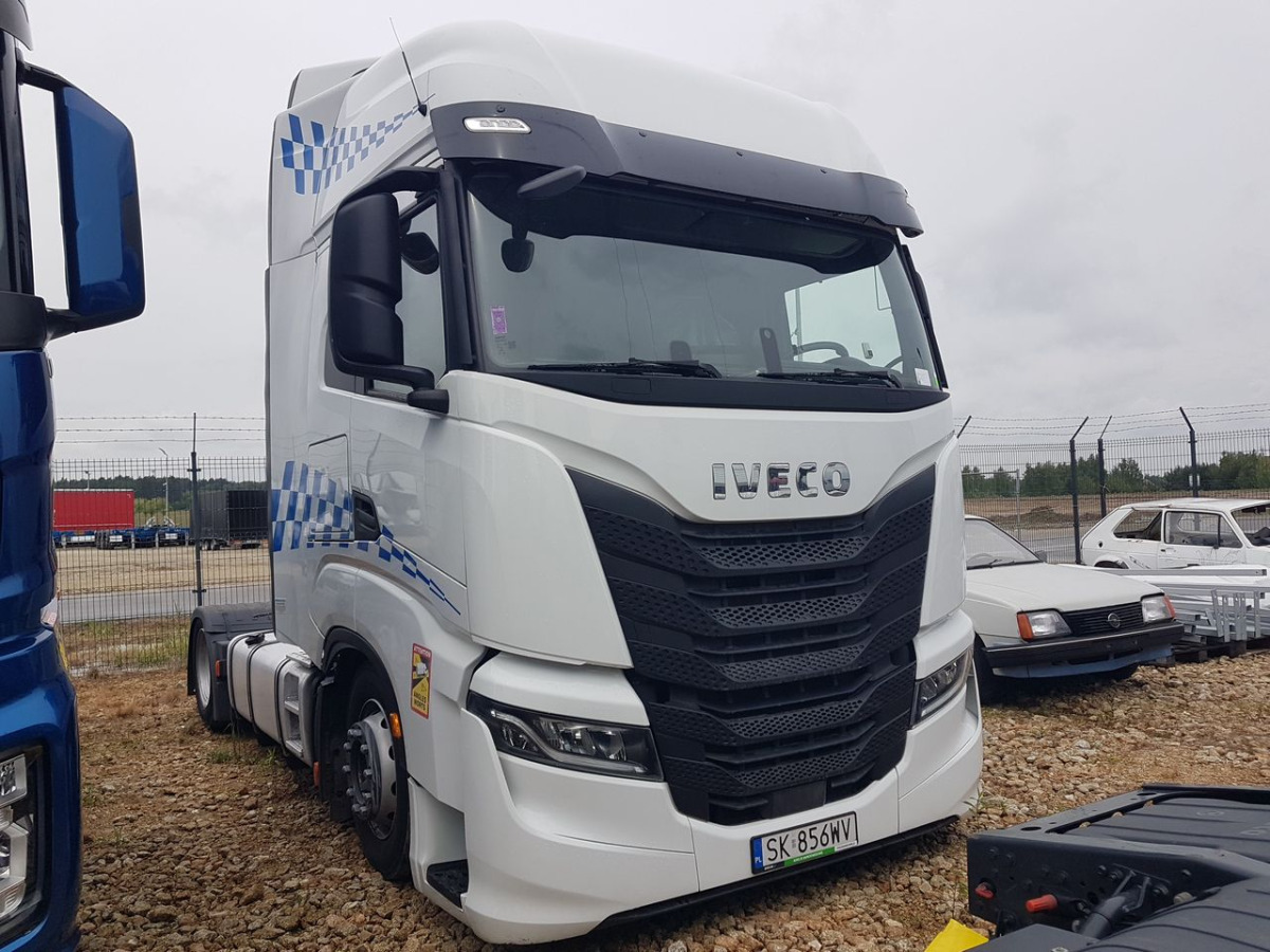 IVECO AS440ST/FP LT CIĄGNIK SIODŁOWY - יחידת טרקטור: תמונה 1 IVECO AS440ST/FP LT CIĄGNIK SIODŁOWY - יחידת טרקטור: תמונה 1