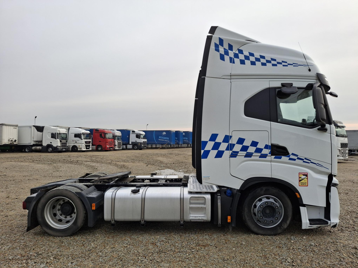 IVECO AS440ST/FP LT CIĄGNIK SIODŁOWY - יחידת טרקטור: תמונה 4 IVECO AS440ST/FP LT CIĄGNIK SIODŁOWY - יחידת טרקטור: תמונה 4
