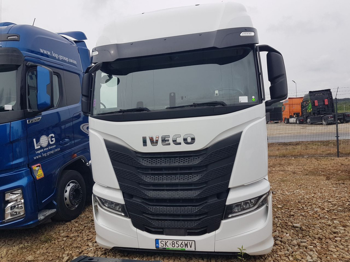 IVECO AS440ST/FP LT CIĄGNIK SIODŁOWY - יחידת טרקטור: תמונה 2 IVECO AS440ST/FP LT CIĄGNIK SIODŁOWY - יחידת טרקטור: תמונה 2