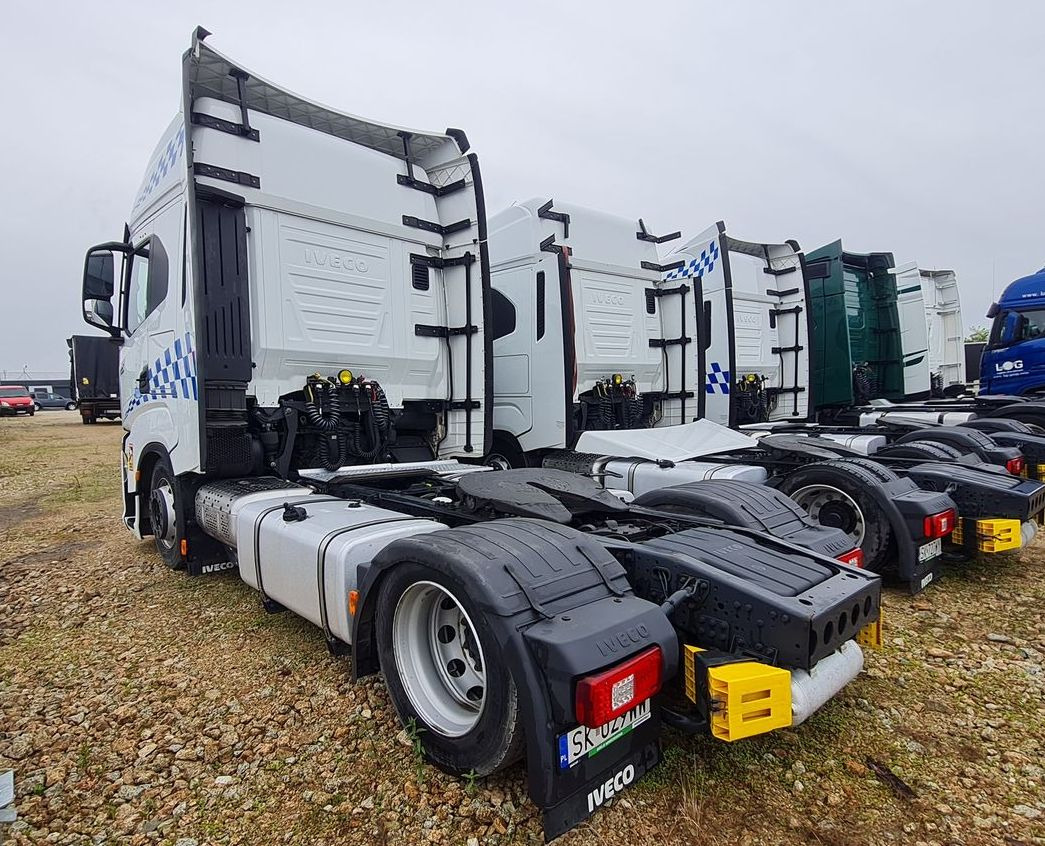 IVECO AS440ST/FP LT CIĄGNIK SIODŁOWY - יחידת טרקטור: תמונה 4 IVECO AS440ST/FP LT CIĄGNIK SIODŁOWY - יחידת טרקטור: תמונה 4
