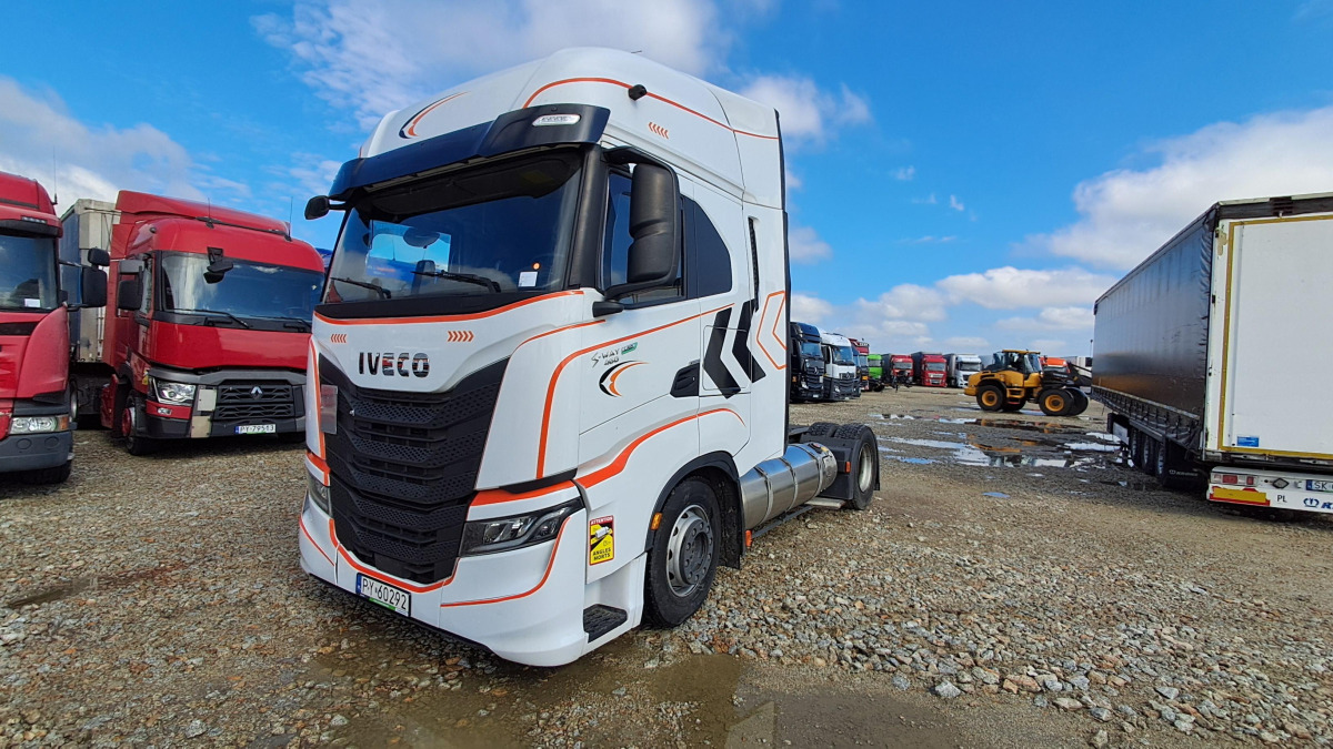 IVECO AS440ST/FP LT LNG CIĄGNIK SIODŁOWY - יחידת טרקטור: תמונה 3 IVECO AS440ST/FP LT LNG CIĄGNIK SIODŁOWY - יחידת טרקטור: תמונה 3