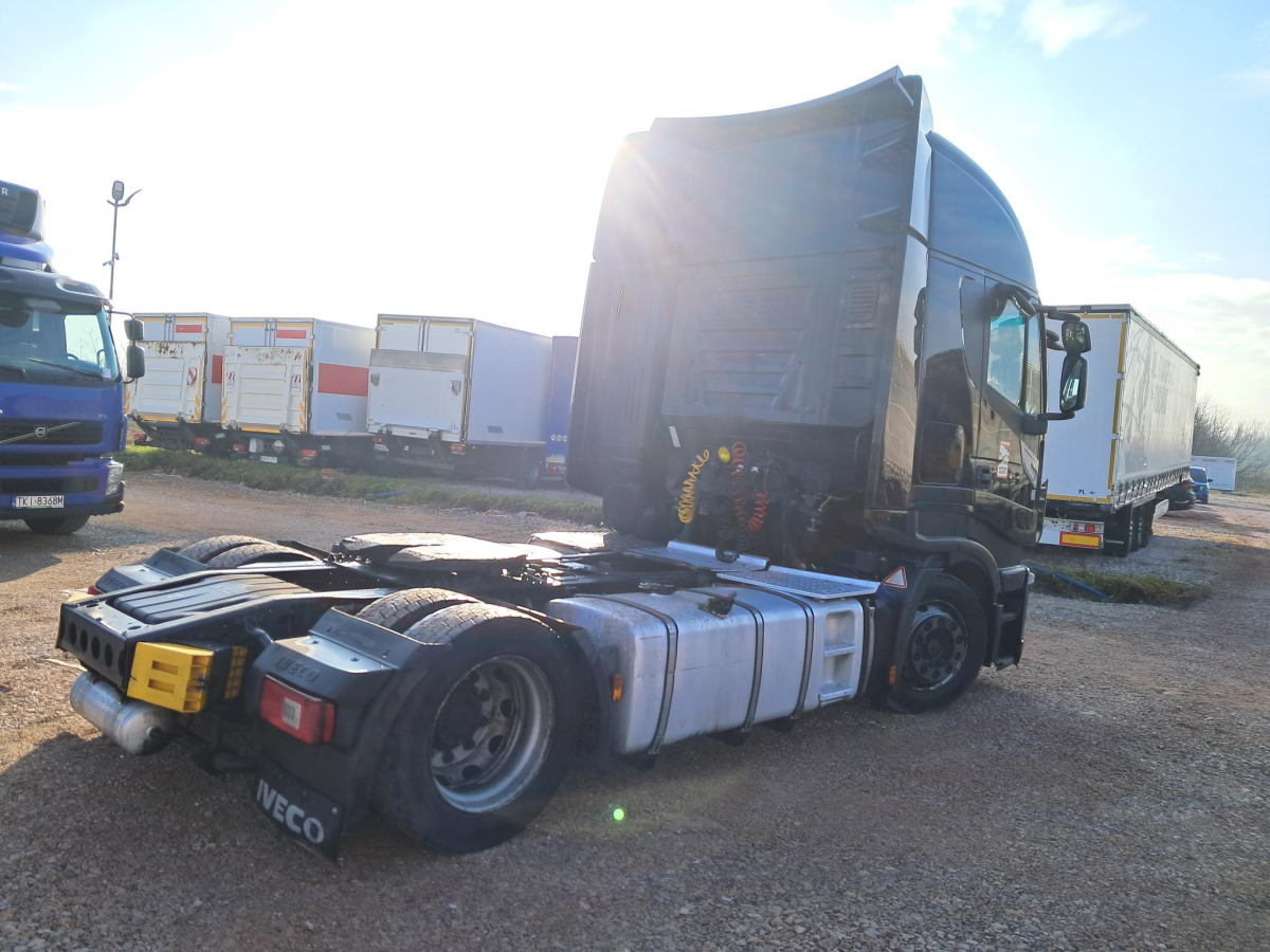 IVECO AS440T/ FP LT CIĄGNIK SIODŁOWY - יחידת טרקטור: תמונה 4 IVECO AS440T/ FP LT CIĄGNIK SIODŁOWY - יחידת טרקטור: תמונה 4