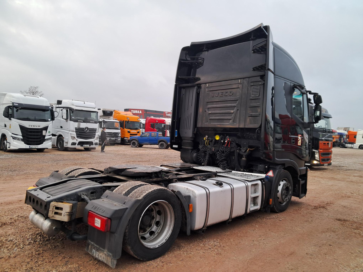 IVECO AS440T/ FP LT CIĄGNIK SIODŁOWY - יחידת טרקטור: תמונה 4 IVECO AS440T/ FP LT CIĄGNIK SIODŁOWY - יחידת טרקטור: תמונה 4