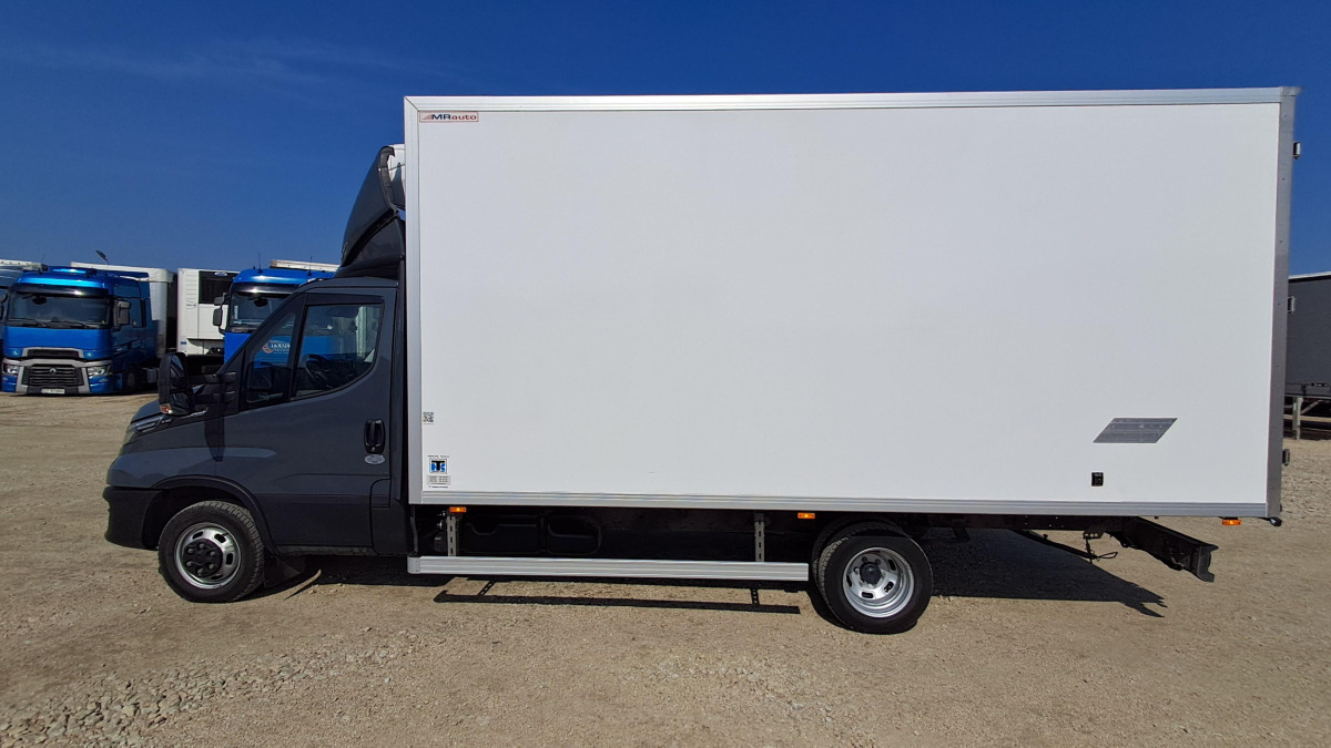 IVECO DAILY 50C18 CHŁODNIA Z AGREGATEM - משאית קירור: תמונה 4 IVECO DAILY 50C18 CHŁODNIA Z AGREGATEM - משאית קירור: תמונה 4