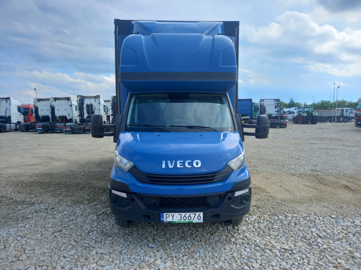 IVECO DAILY PLANDEKA - כלי רכב מסחרי עם וילונות צד: תמונה 2 IVECO DAILY PLANDEKA - כלי רכב מסחרי עם וילונות צד: תמונה 2