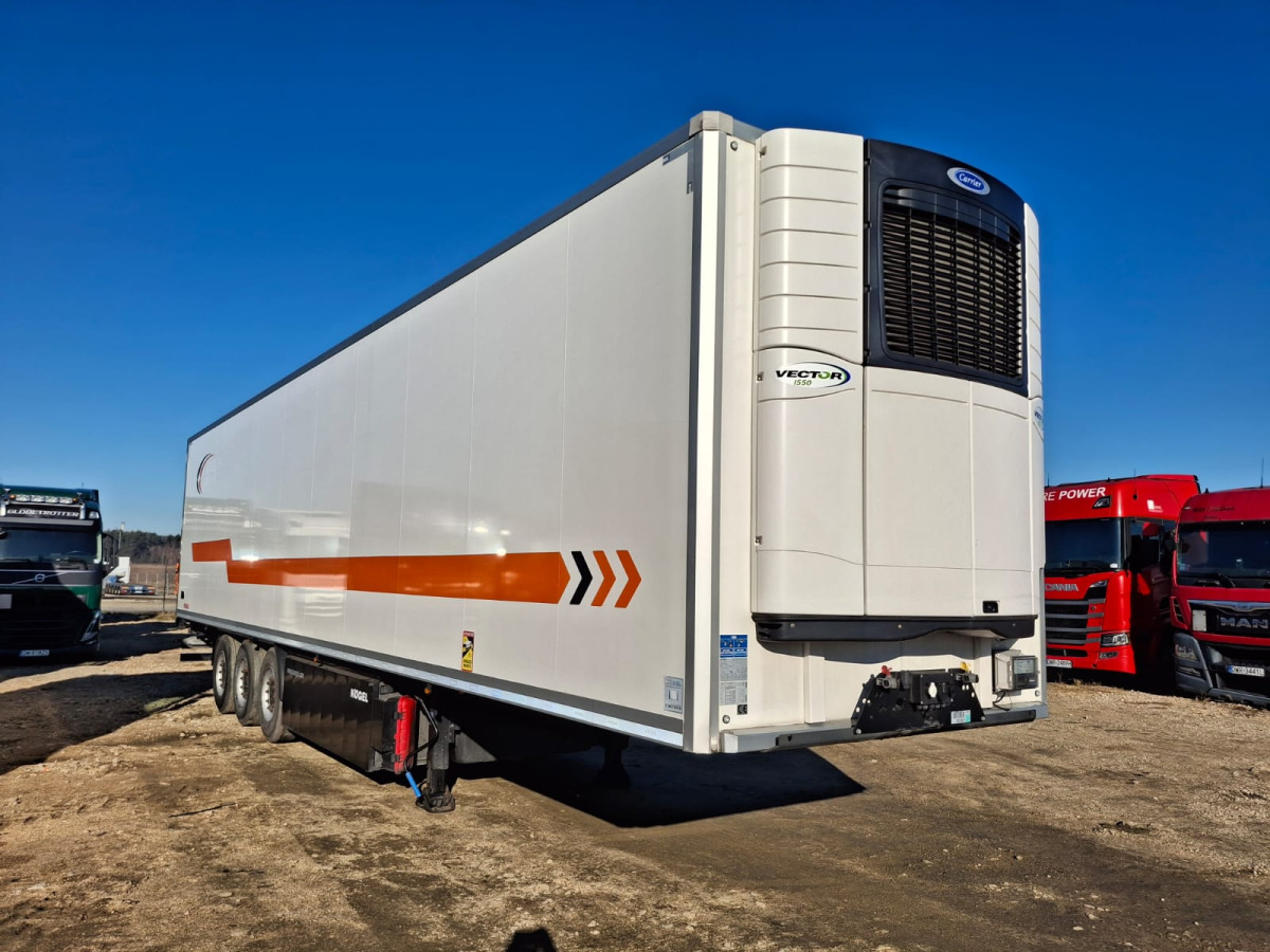 KOGEL S24 CHŁODNIA - קרון נגרר עם קירור: תמונה 1 KOGEL S24 CHŁODNIA - קרון נגרר עם קירור: תמונה 1