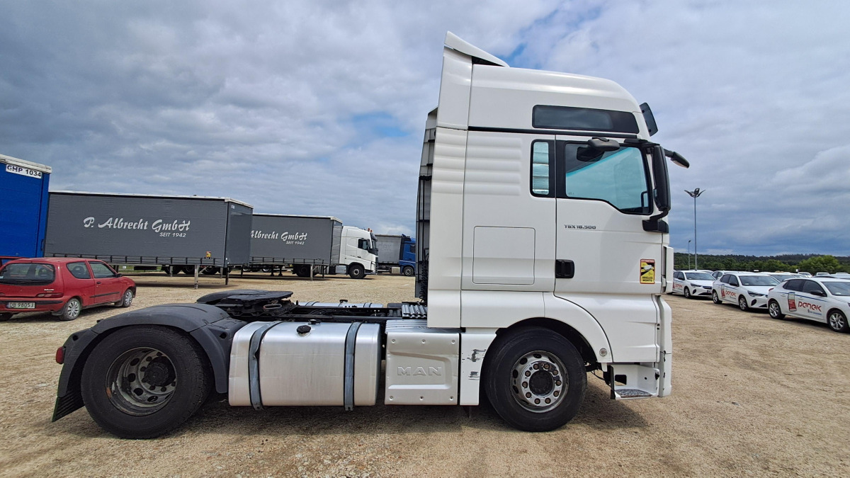 MAN TGX 18.500 4X2 BLS CIĄGNIK SIODŁOWY - יחידת טרקטור: תמונה 5 MAN TGX 18.500 4X2 BLS CIĄGNIK SIODŁOWY - יחידת טרקטור: תמונה 5