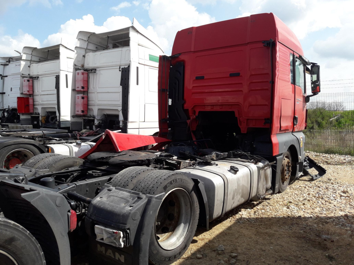 MAN TGX CIĄGNIK SIODŁOWY - יחידת טרקטור: תמונה 5 MAN TGX CIĄGNIK SIODŁOWY - יחידת טרקטור: תמונה 5