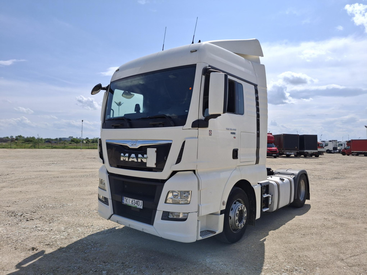 MAN TGX CIĄGNIK SIODŁOWY - יחידת טרקטור: תמונה 2 MAN TGX CIĄGNIK SIODŁOWY - יחידת טרקטור: תמונה 2