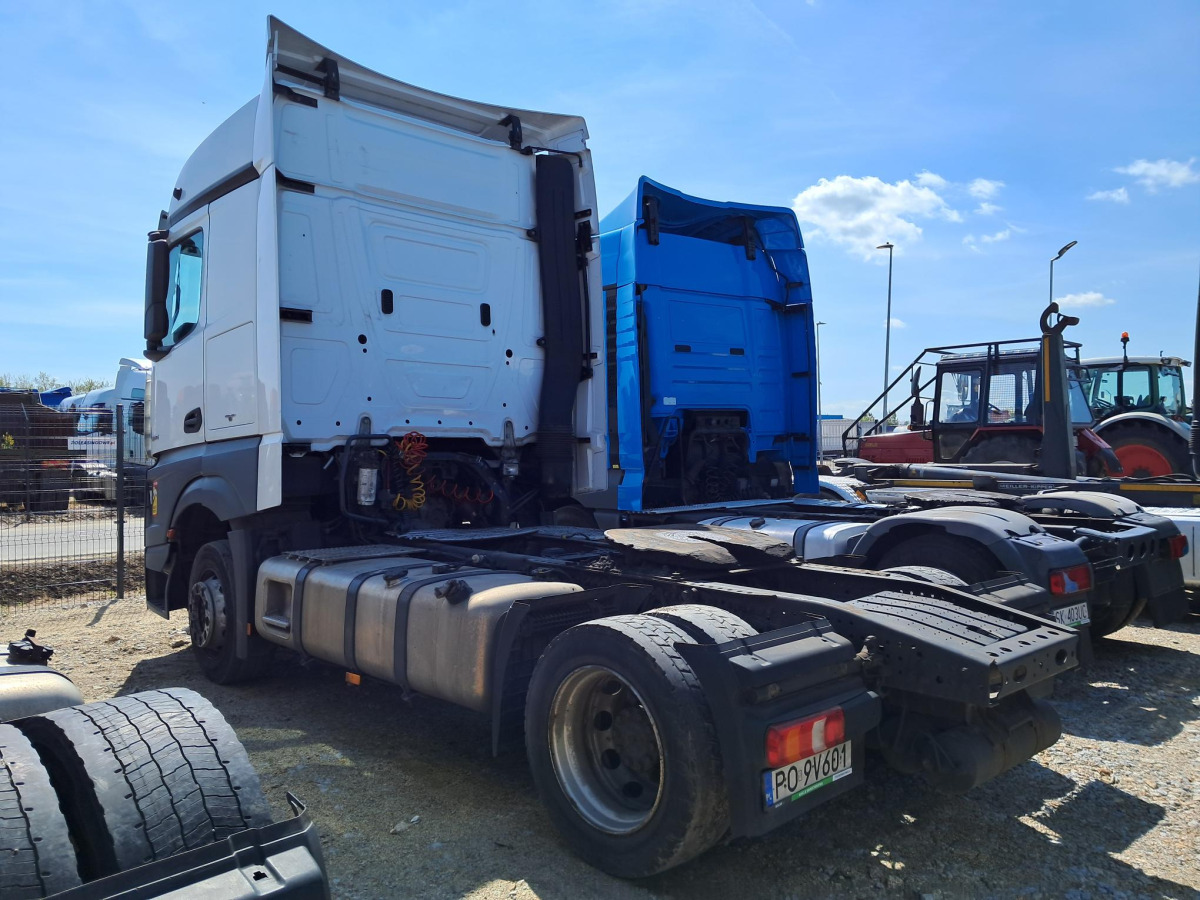 MERCEDES BENZ ACTROS CIĄGNIK SIODŁOWY - יחידת טרקטור: תמונה 5 MERCEDES BENZ ACTROS CIĄGNIK SIODŁOWY - יחידת טרקטור: תמונה 5