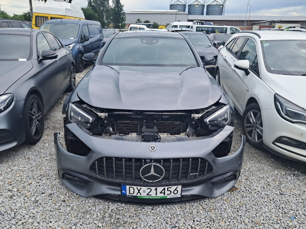 MERCEDES BENZ AMG E63S SEDAN - סדאן: תמונה 2 MERCEDES BENZ AMG E63S SEDAN - סדאן: תמונה 2