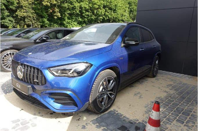 MERCEDES BENZ AMG GLA 35 mHEV 4-Matic SUV - SUV: תמונה 2 MERCEDES BENZ AMG GLA 35 mHEV 4-Matic SUV - SUV: תמונה 2
