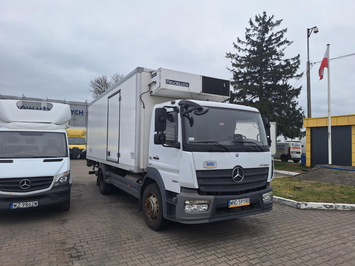 MERCEDES BENZ ATEGO CHŁODNIA Z AGREGATEM - משאית קירור: תמונה 1 MERCEDES BENZ ATEGO CHŁODNIA Z AGREGATEM - משאית קירור: תמונה 1