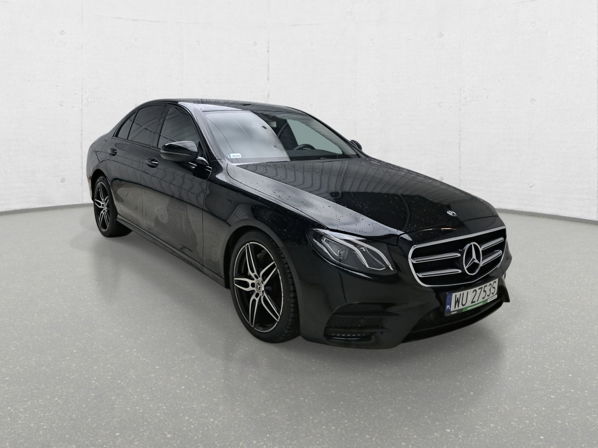 MERCEDES BENZ E 200 D SEDAN - סדאן: תמונה 2 MERCEDES BENZ E 200 D SEDAN - סדאן: תמונה 2