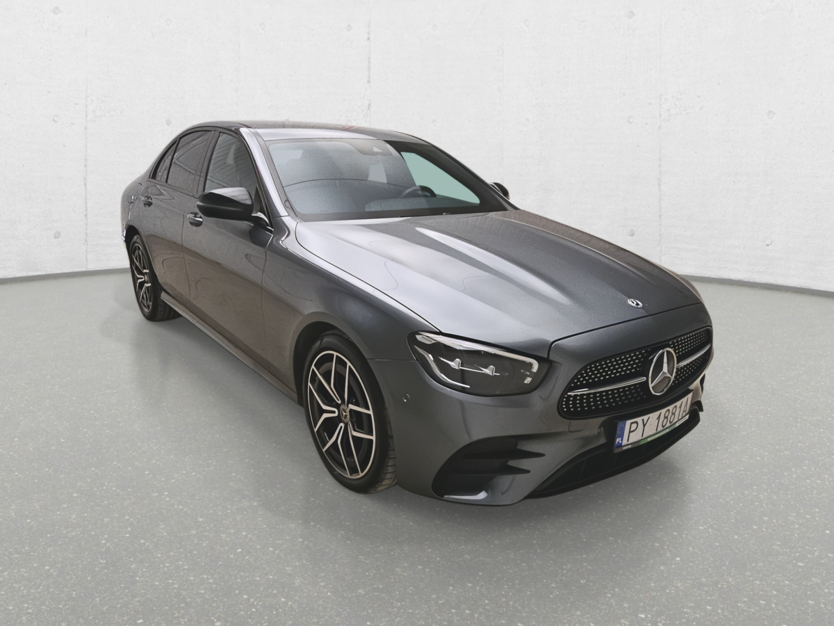MERCEDES BENZ E 220 D 4MATIC SEDAN - סדאן: תמונה 1 MERCEDES BENZ E 220 D 4MATIC SEDAN - סדאן: תמונה 1