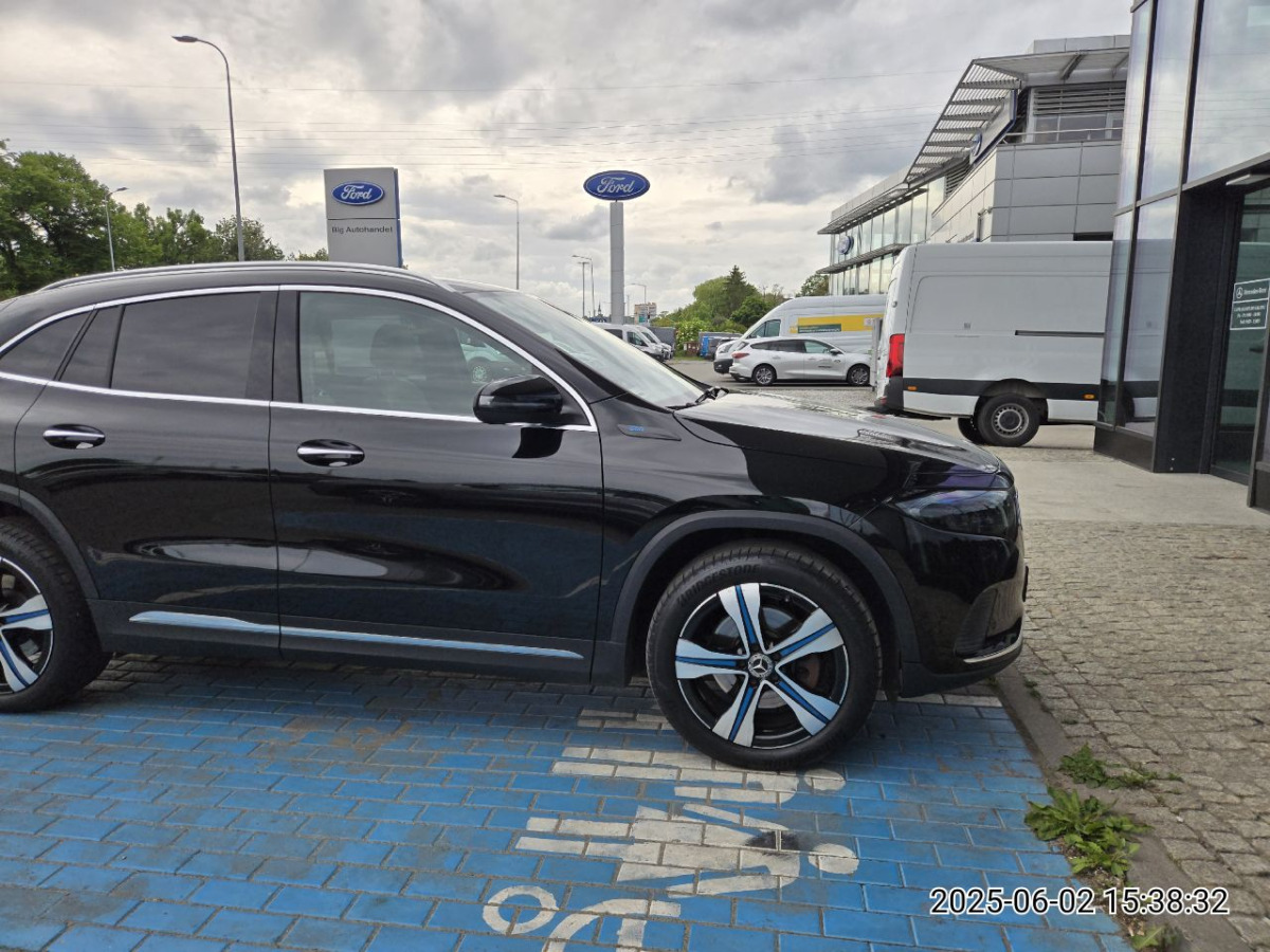 MERCEDES BENZ EQA 350 SUV - SUV: תמונה 4 MERCEDES BENZ EQA 350 SUV - SUV: תמונה 4