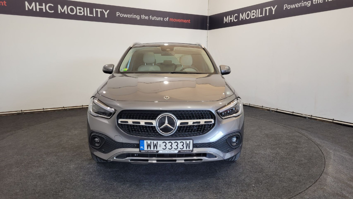 MERCEDES BENZ GLA 200 SUV - SUV: תמונה 2 MERCEDES BENZ GLA 200 SUV - SUV: תמונה 2
