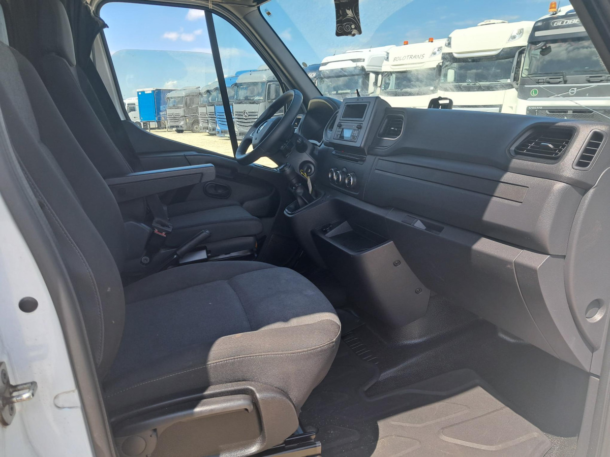 כלי רכב מסחרי עם וילונות צד RENAULT Master PLANDEKA Z WINDĄ: תמונה 11
