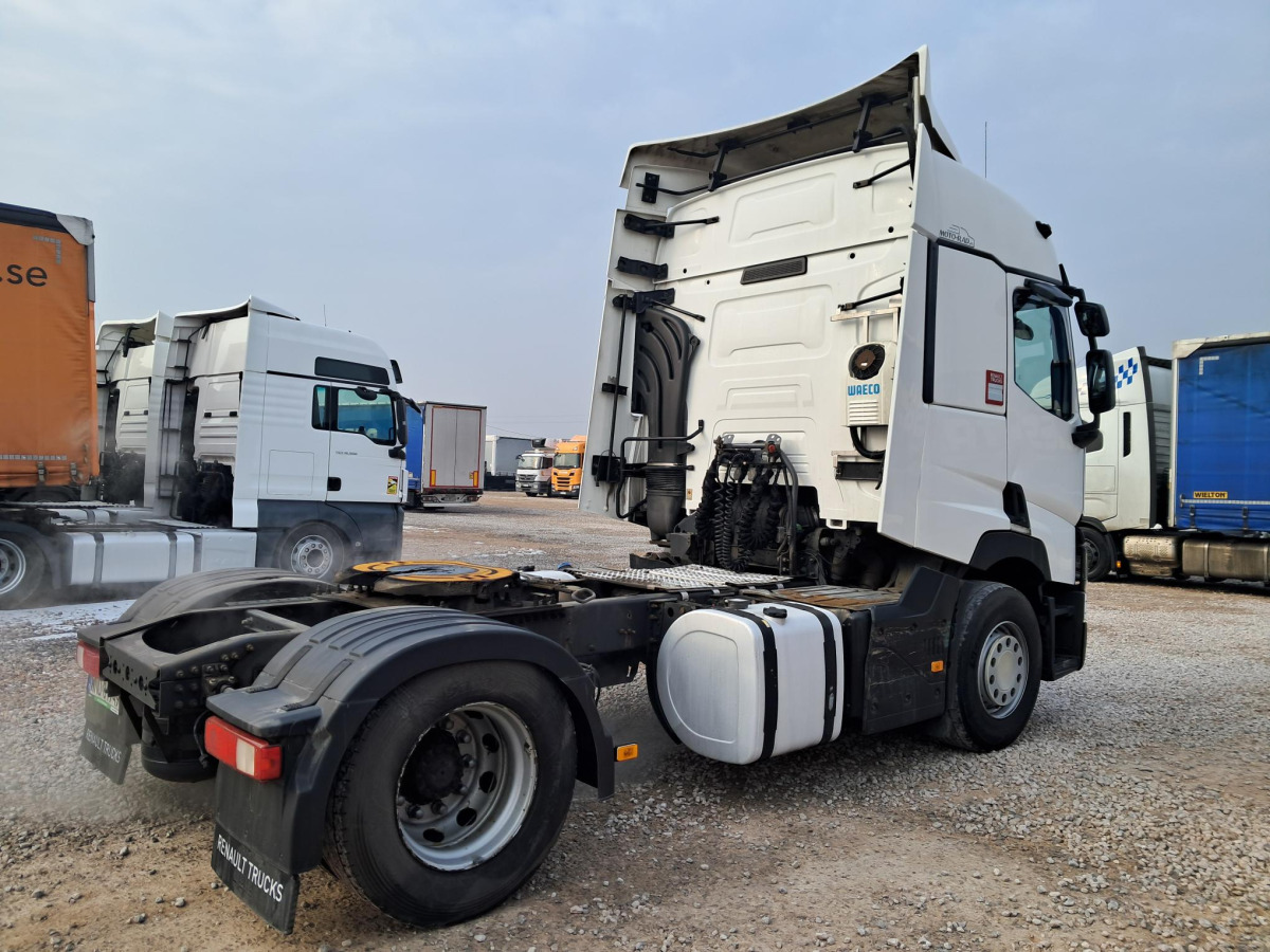 RENAULT T CIĄGNIK SIODŁOWY - יחידת טרקטור: תמונה 4 RENAULT T CIĄGNIK SIODŁOWY - יחידת טרקטור: תמונה 4