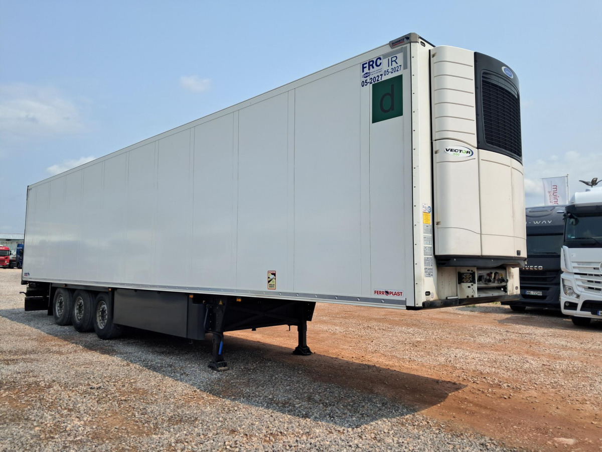 SCHMITZ CARGOBULL SKO 24/L-13. FP COOL V7 CHŁODNIA - קרון נגרר עם קירור: תמונה 1 SCHMITZ CARGOBULL SKO 24/L-13. FP COOL V7 CHŁODNIA - קרון נגרר עם קירור: תמונה 1