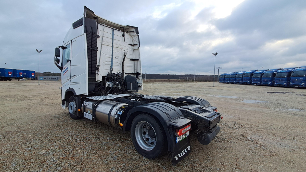VOLVO FH 460 CIĄGNIK SIODŁOWY - יחידת טרקטור: תמונה 5 VOLVO FH 460 CIĄGNIK SIODŁOWY - יחידת טרקטור: תמונה 5
