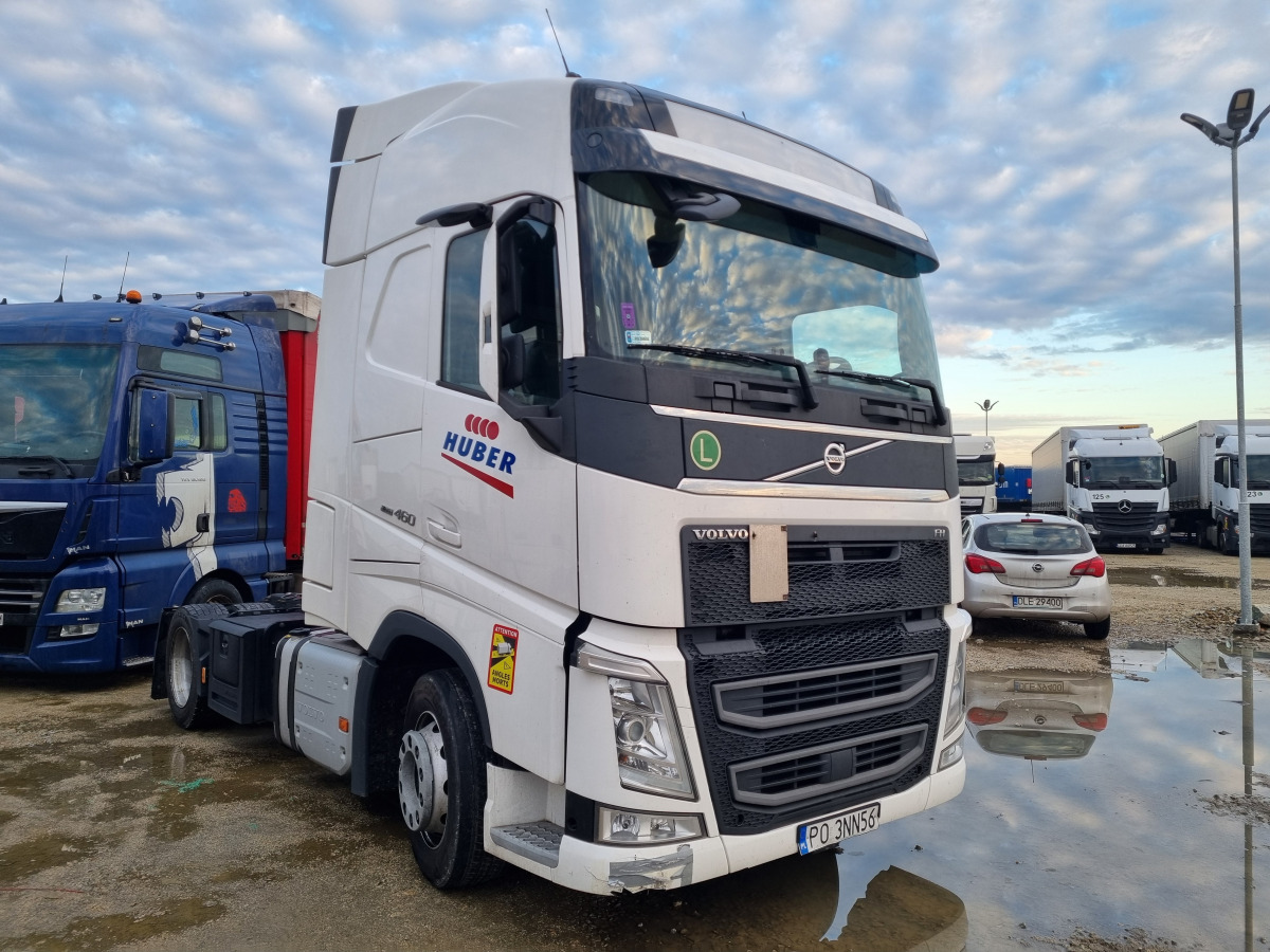 VOLVO FH 460 CIĄGNIK SIODŁOWY - יחידת טרקטור: תמונה 1 VOLVO FH 460 CIĄGNIK SIODŁOWY - יחידת טרקטור: תמונה 1