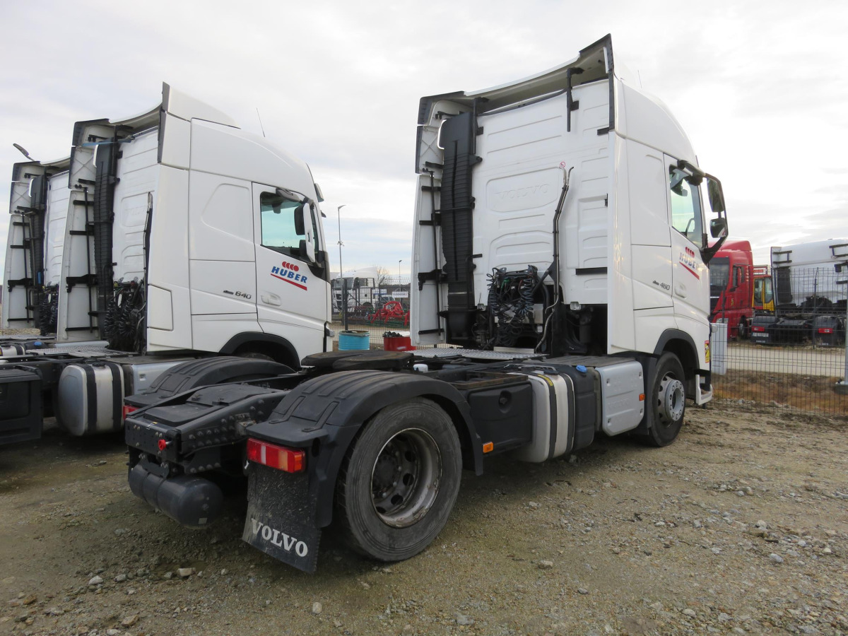 VOLVO FH 460 CIĄGNIK SIODŁOWY - יחידת טרקטור: תמונה 4 VOLVO FH 460 CIĄGNIK SIODŁOWY - יחידת טרקטור: תמונה 4