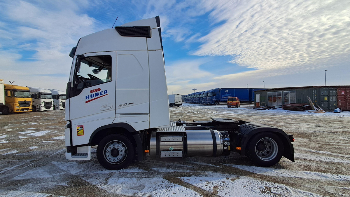 VOLVO FH 460 CIĄGNIK SIODŁOWY - יחידת טרקטור: תמונה 4 VOLVO FH 460 CIĄGNIK SIODŁOWY - יחידת טרקטור: תמונה 4