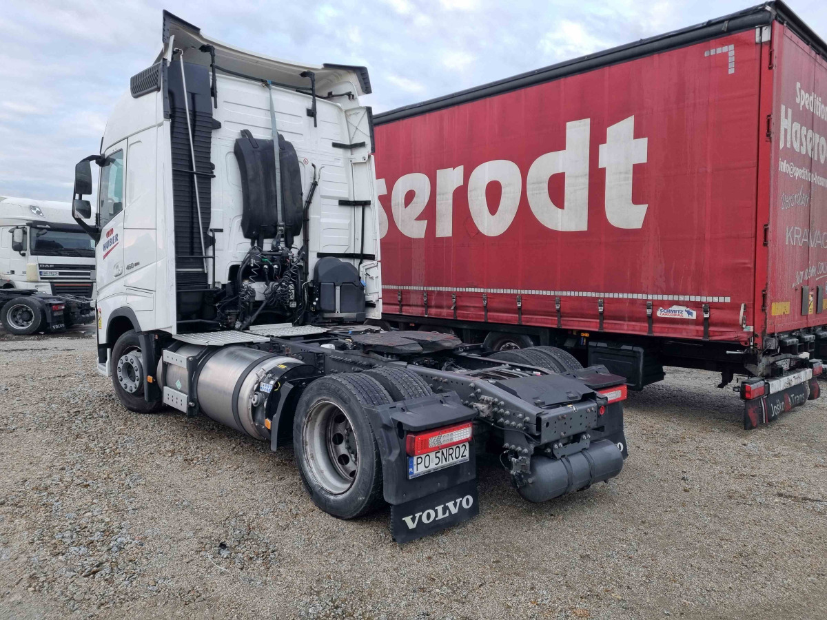 VOLVO FH 460 CIĄGNIK SIODŁOWY - יחידת טרקטור: תמונה 4 VOLVO FH 460 CIĄGNIK SIODŁOWY - יחידת טרקטור: תמונה 4