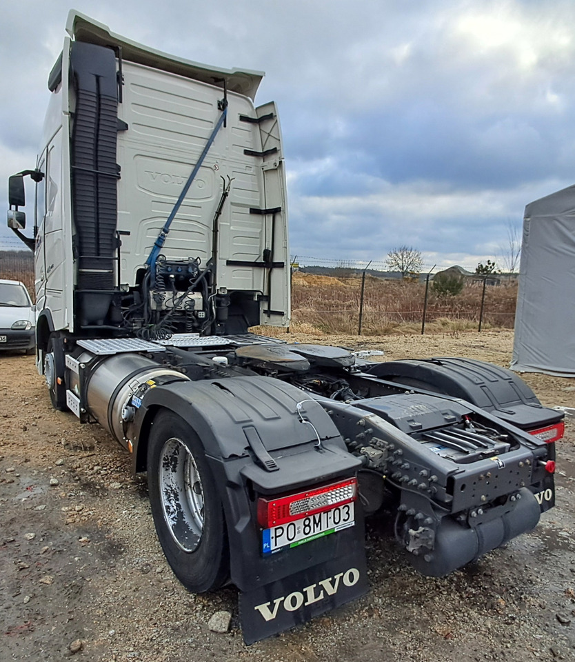 VOLVO FH 460 CIĄGNIK SIODŁOWY - יחידת טרקטור: תמונה 5 VOLVO FH 460 CIĄGNIK SIODŁOWY - יחידת טרקטור: תמונה 5