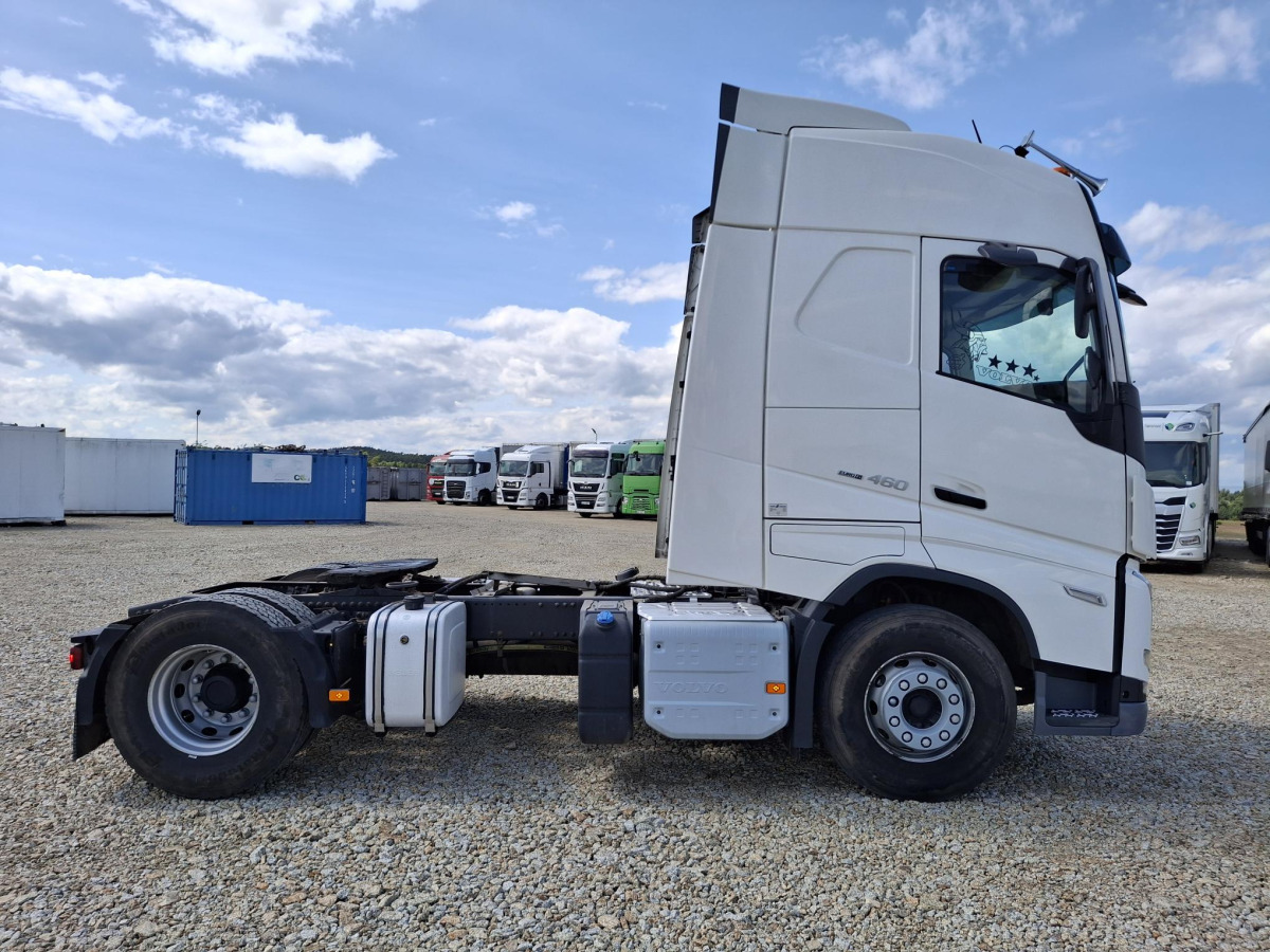 VOLVO FH CIĄGNIK SIODŁOWY - יחידת טרקטור: תמונה 5 VOLVO FH CIĄGNIK SIODŁOWY - יחידת טרקטור: תמונה 5