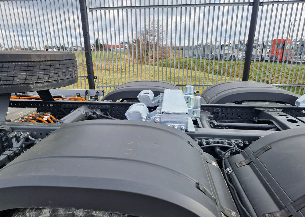 Mercedes-Benz eActros 400 6x2 BDF Elektryczny - מוביל מכולות/ משאית החלפת גוף, משאית חשמלית: תמונה 5 Mercedes-Benz eActros 400 6x2 BDF Elektryczny - מוביל מכולות/ משאית החלפת גוף, משאית חשמלית: תמונה 5