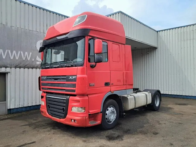 DAF XF 105 460 , Manual Gearbox , PTO , Tipper Hydraulics , Airco , Superspace Cab - יחידת טרקטור: תמונה 1 DAF XF 105 460 , Manual Gearbox , PTO , Tipper Hydraulics , Airco , Superspace Cab - יחידת טרקטור: תמונה 1
