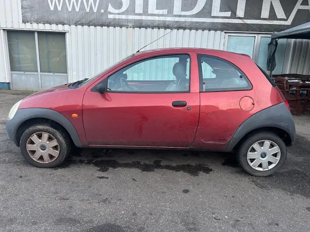 Ford Ka 1.3 , export / handel - האצ'בק: תמונה 2 Ford Ka 1.3 , export / handel - האצ'בק: תמונה 2