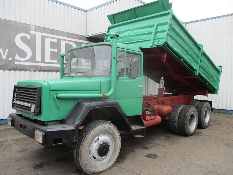 Iveco Magirus Deutz 256 , 6x6 , V8 , ZF Manual , 3way tipper , Spring suspension - מזהיר: תמונה 1 Iveco Magirus Deutz 256 , 6x6 , V8 , ZF Manual , 3way tipper , Spring suspension - מזהיר: תמונה 1