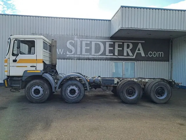 MAN 35-364 / FE 360 A , 8x4 , Spring Suspension , ZF Manual , Airco - משאית עם שלדת תא: תמונה 2 MAN 35-364 / FE 360 A , 8x4 , Spring Suspension , ZF Manual , Airco - משאית עם שלדת תא: תמונה 2