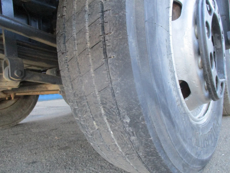 מזהיר MAN 35.414 , 8x4 , ZF Manual , EURO 3 , 3 way tipper , Spring suspension: תמונה 14