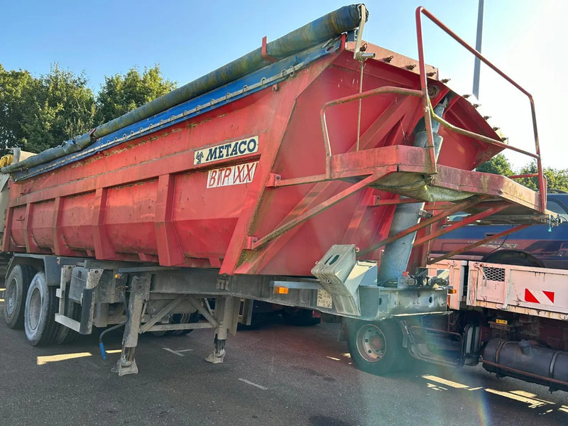 METACO 2 Axle Steel Tipper, 8 Tyres - סמיטריילר עם מזהיר: תמונה 4 METACO 2 Axle Steel Tipper, 8 Tyres - סמיטריילר עם מזהיר: תמונה 4