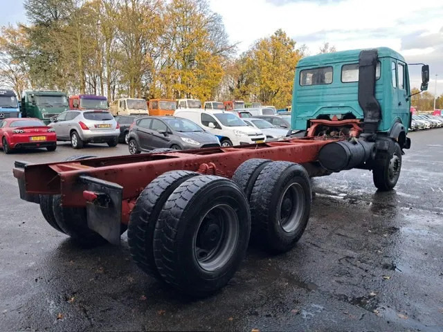 Mercedes-Benz 2635 , V8 Bi-Turbo ,6x4 , Spring suspension , ZF Manual - משאית עם שלדת תא: תמונה 3 Mercedes-Benz 2635 , V8 Bi-Turbo ,6x4 , Spring suspension , ZF Manual - משאית עם שלדת תא: תמונה 3