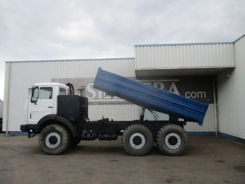 Mercedes-Benz FAP 2026 , V8 , 6X6 , ZF Manual , Spring Suspension , 3 way Tipper, Ex- - מזהיר: תמונה 1 Mercedes-Benz FAP 2026 , V8 , 6X6 , ZF Manual , Spring Suspension , 3 way Tipper, Ex- - מזהיר: תמונה 1