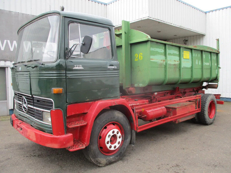Mercedes-Benz LP 1319 , Oldtimer - משאית הרמת וו: תמונה 4 Mercedes-Benz LP 1319 , Oldtimer - משאית הרמת וו: תמונה 4