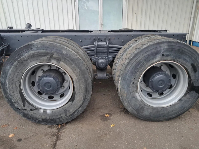 משאית עם שלדת תא Mercedes-Benz SK 3535 ,V8 Biturbo , 8x4 ,ZF Manual , Spring Suspension: תמונה 10 משאית עם שלדת תא Mercedes-Benz SK 3535 ,V8 Biturbo , 8x4 ,ZF Manual , Spring Suspension: תמונה 10