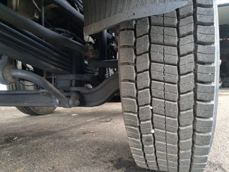 משאית עם שלדת תא Mercedes-Benz SK 3535 ,V8 Biturbo , 8x4 ,ZF Manual , Spring Suspension: תמונה 16 משאית עם שלדת תא Mercedes-Benz SK 3535 ,V8 Biturbo , 8x4 ,ZF Manual , Spring Suspension: תמונה 16