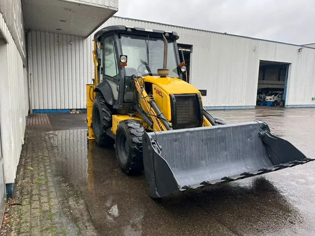 New Holland B 80 B-SS , 4x4 , Backhoe loader , 4in1 Bucket - מחפרון: תמונה 4 New Holland B 80 B-SS , 4x4 , Backhoe loader , 4in1 Bucket - מחפרון: תמונה 4
