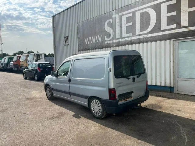 Peugeot Partner 1.9 D , Airco , Belgium Regestration - כלי רכב מסחרי קטן: תמונה 5 Peugeot Partner 1.9 D , Airco , Belgium Regestration - כלי רכב מסחרי קטן: תמונה 5